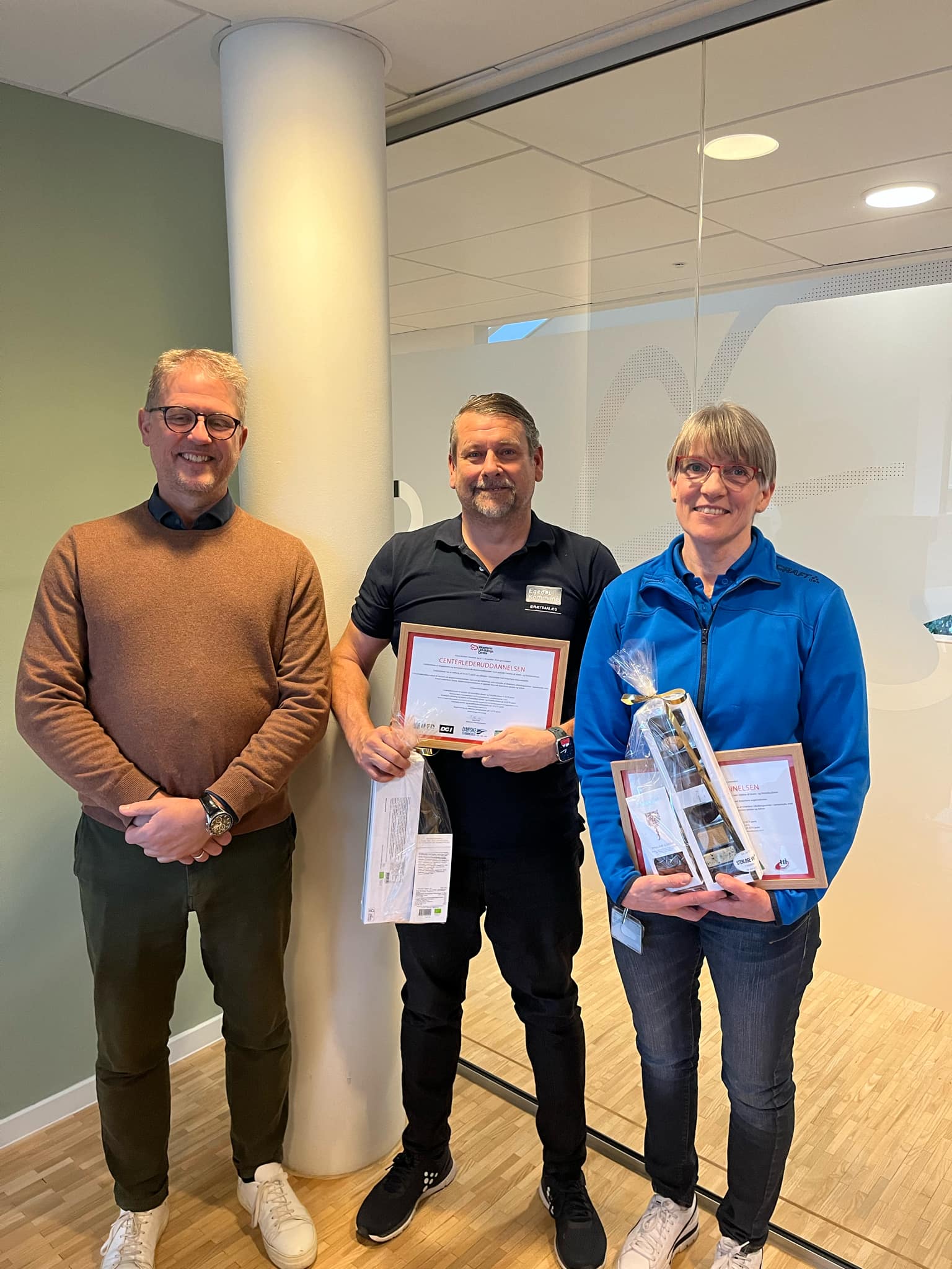 Hvad f..... laver I her!..... TILLYKKE til 7 nye centerledere - iuce